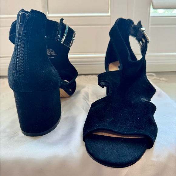 INC International Concepts Black Suede Sandals with zip closure - Picture 5 of 6